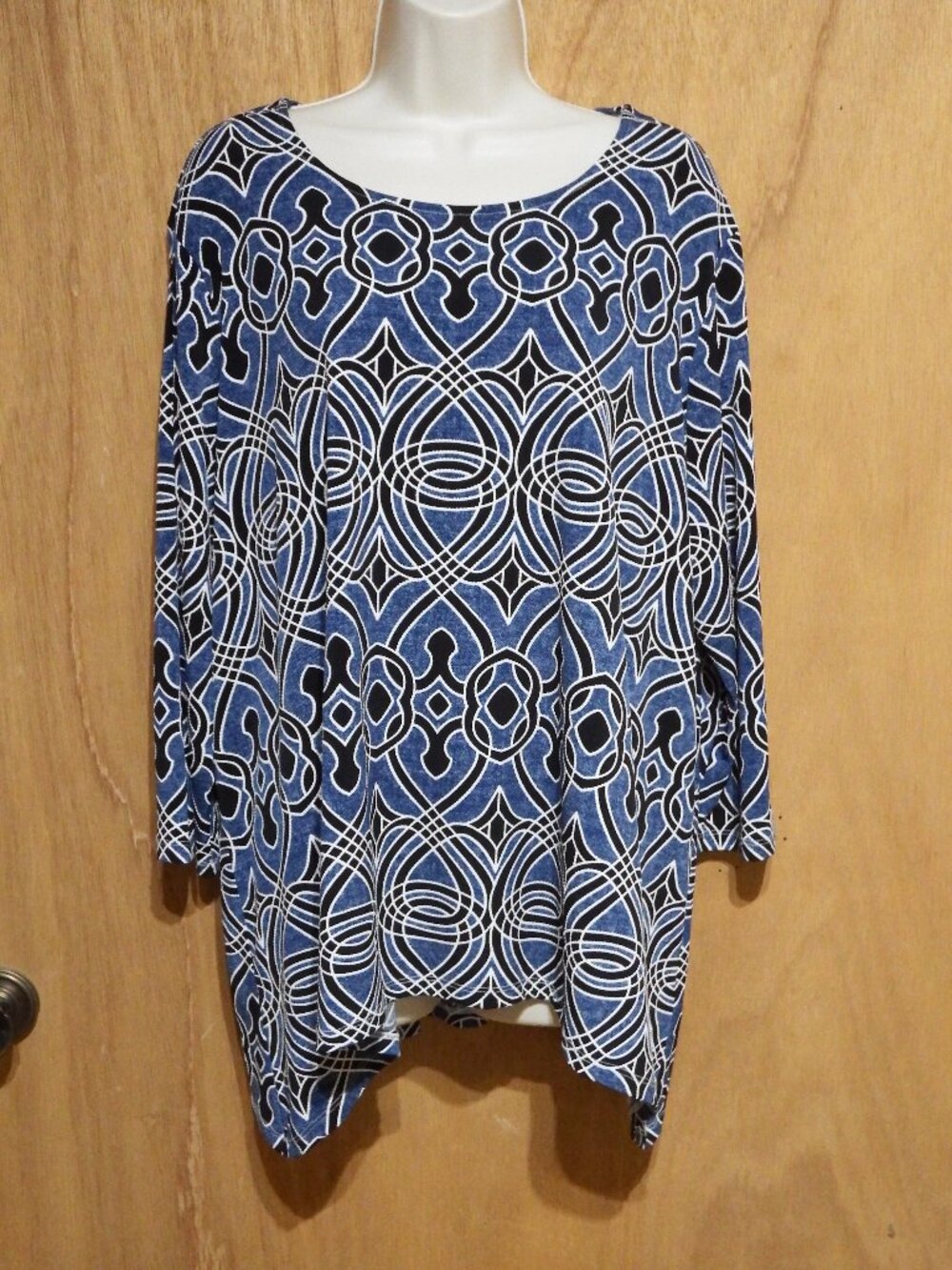 Women's tunic top, size 1X